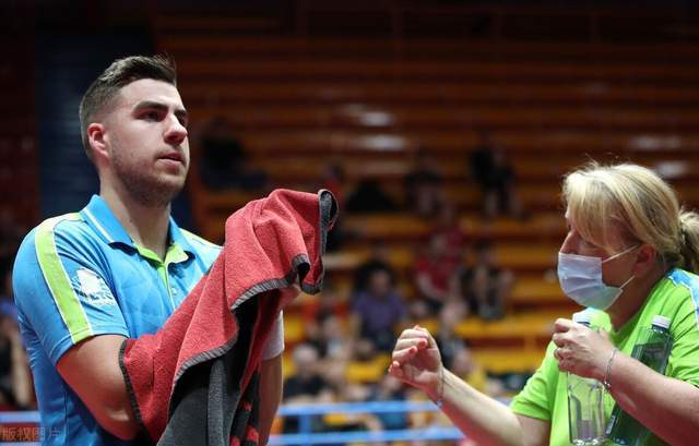 臂展和脚步 臂展和脚步