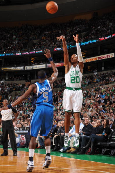 令人痛心的 令人痛心的