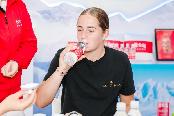 击和出色的 击和出色的