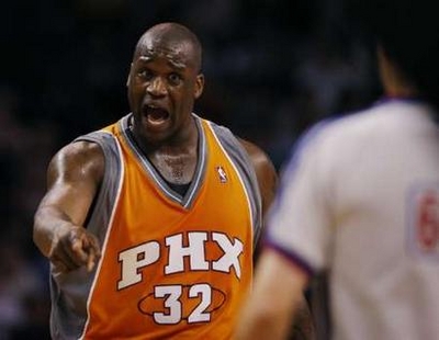 一脚纵向球 一脚纵向球